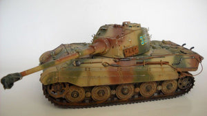 Dragon 6254 Sd.Kfz. 182 King Tiger Henschel Turret 1/35 – image 5