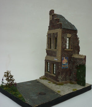 RT-Diorama 35202 Diorama-Base:Brick House Ruin 1/35 – image 4