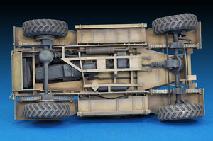 MiniArt 35152 AEC Mk.I ARMORED CAR (1/35) – image 7