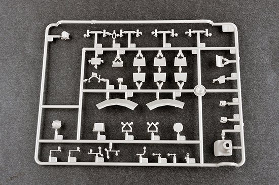 Trumpeter 09527 Russian T-80UD MBT 1/35 – image 5