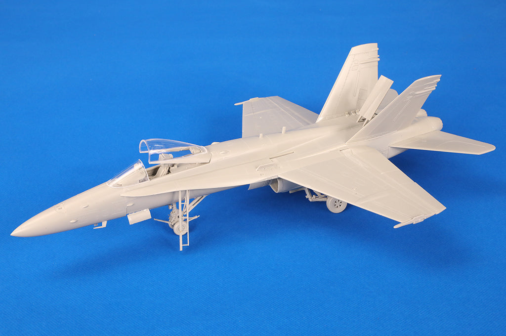 Hobby Boss 85810 F/A-18C Hornet 1/48 – zdjęcie 12