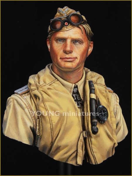 Young Miniatures YM1846 LUFTWAFFE PILOT North Africa WWII 1/10 – zdjęcie 2