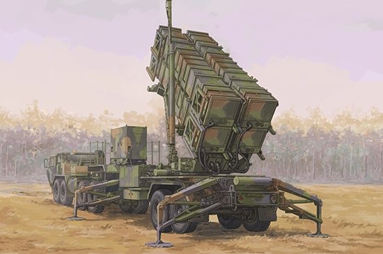 Trumpeter 07158 M983 HEMTT & M901 Launching Station w/MIM-104 Patriot SAM System (PAC-2) 1/72