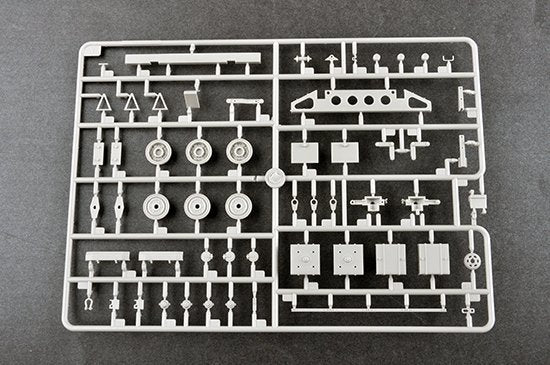 Trumpeter 01065 MAZ-537G Late Production type with ChMZAP-9990 semi-trailer 1/35 – zdjęcie 11