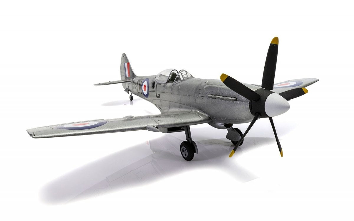 Airfix 05135 Supermarine Spitfire FR Mk.XIV 1/48 – zdjęcie 3