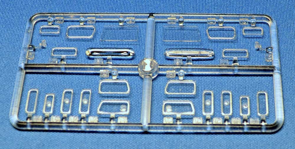 ACE 72180 Kornet-D ATGM complex on Tiger-M chassie 1/72