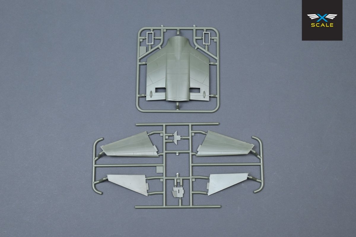 X-Scale 144001 Airliner DC-8-33 - Long-Range Narrow-Body Passenger Airliner 1/144 – zdjęcie 5