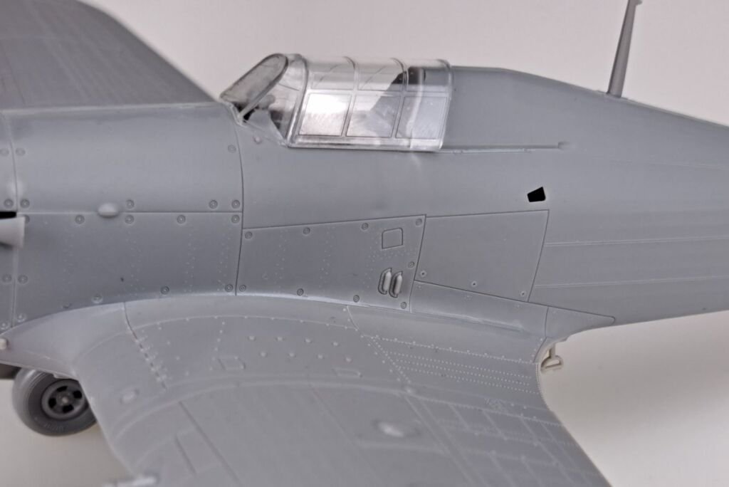 Arma Hobby 40004 Hurricane Mk IIc 1/48 – image 18