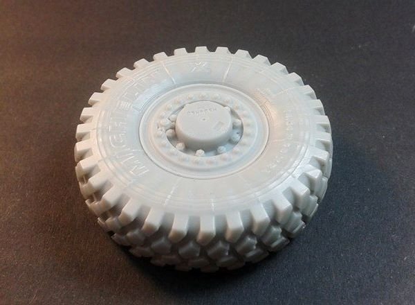 Panzer Art RE35-437 M 1240 M-ATV road wheels 1/35 – zdjęcie 3