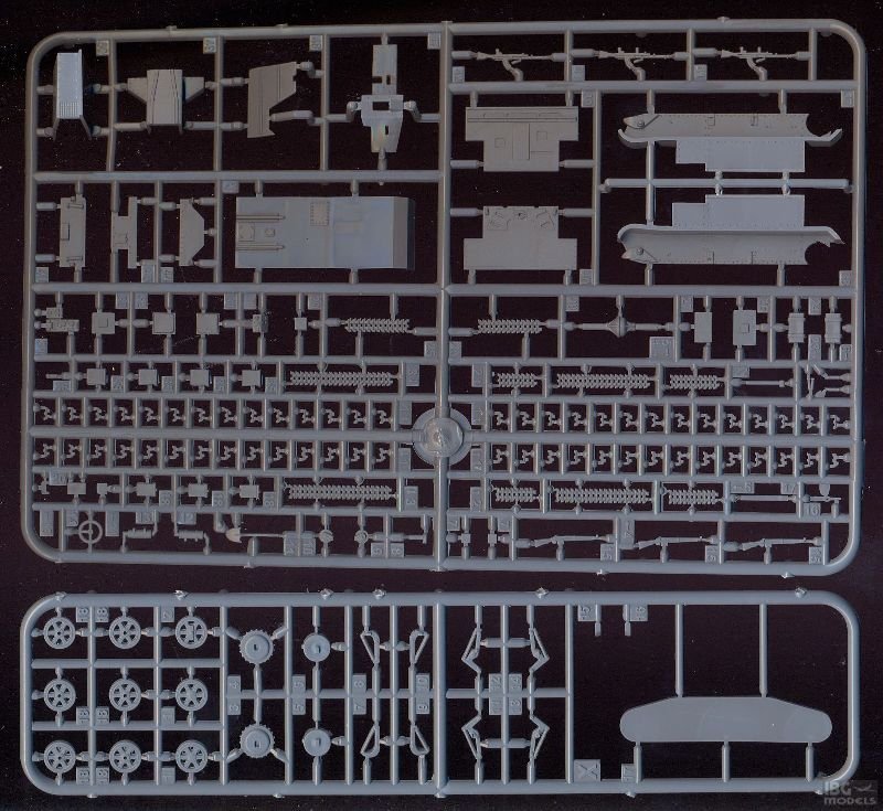 IBG 72026 Universal Carrier I Mk.I with Boys AT rifle 1/72 – zdjęcie 2
