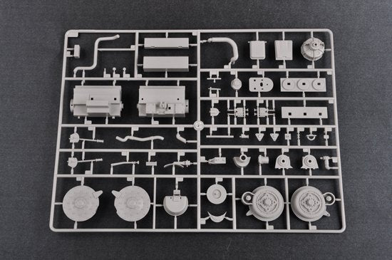 Trumpeter 00921 German Pzkpfw IV Ausf.J Medium 1/16 – image 8