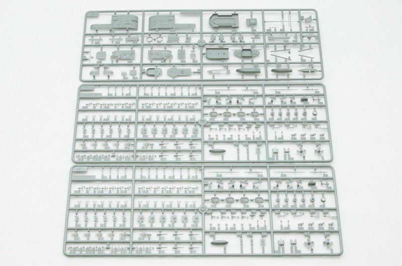 Trumpeter 05608 USS CV-2 Lexington carrier 05/1942 1/350 – image 12