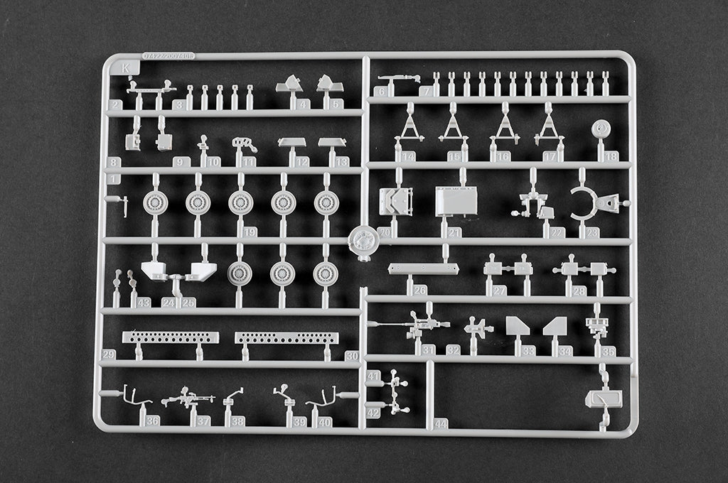 Trumpeter 07423 M1130 Stryker Command Vehicle 1/72 – zdjęcie 11