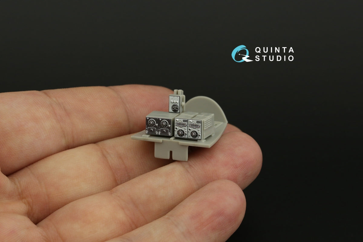 Quinta Studio QD32200 P-38L-5-LO Lightning 3D-Printed &amp;amp; colored Interior on decal paper (Trumpeter/Hobbycraft) 1/32 – image 7