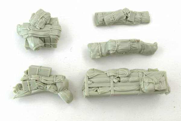Panzer Art RE35-707 M3A1 &amp;quot;Scout car&amp;quot; stowage set (US ARMY) 1/35 – image 2
