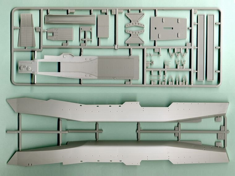 Pit-Road WB07 IJN No.103 class landing ship 1/350 – zdjęcie 3