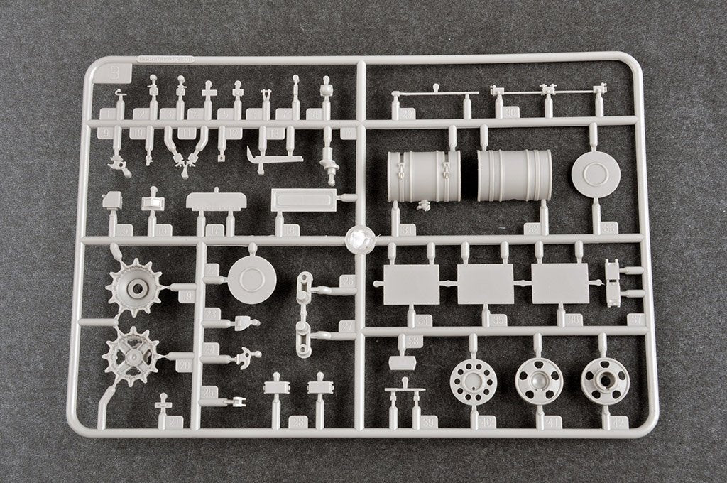 Trumpeter 09609 Russian T-72B1 with KTM-6 &amp;amp; Grating Armour 1/35 – zdjęcie 15