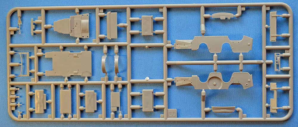 ACE 72598 WC-23 1/2 ton 4x4 Command Reconnaisanse 1/72 – imagen 3