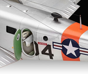 Revell 63811 Beechcraft Model 18 - model set 1/72 – zdjęcie 4