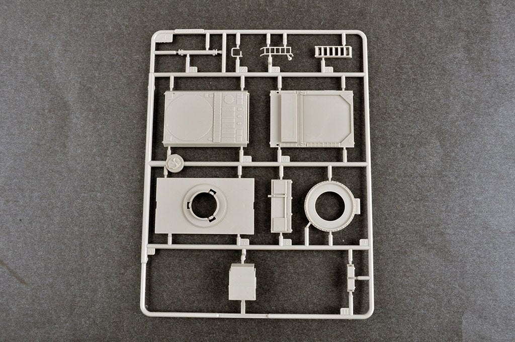 Trumpeter 07159 MPQ 53 C-Band Tracking Radar 1/72 – image 7