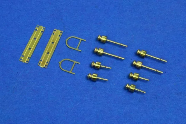 RB Model 35D02 Telegraphic pillar with 4 insulators Set contains not assembled 2 pcs 1/35 – image 3