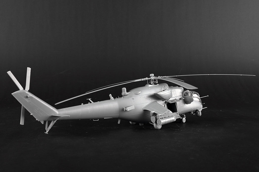 Trumpeter 05830 Mi-35M Hind-E 1/48 – zdjęcie 12