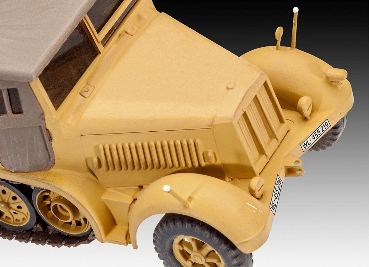 Revell 03263 Sd.Kfz. 7 (Late Production) 1/72 – immagine 4