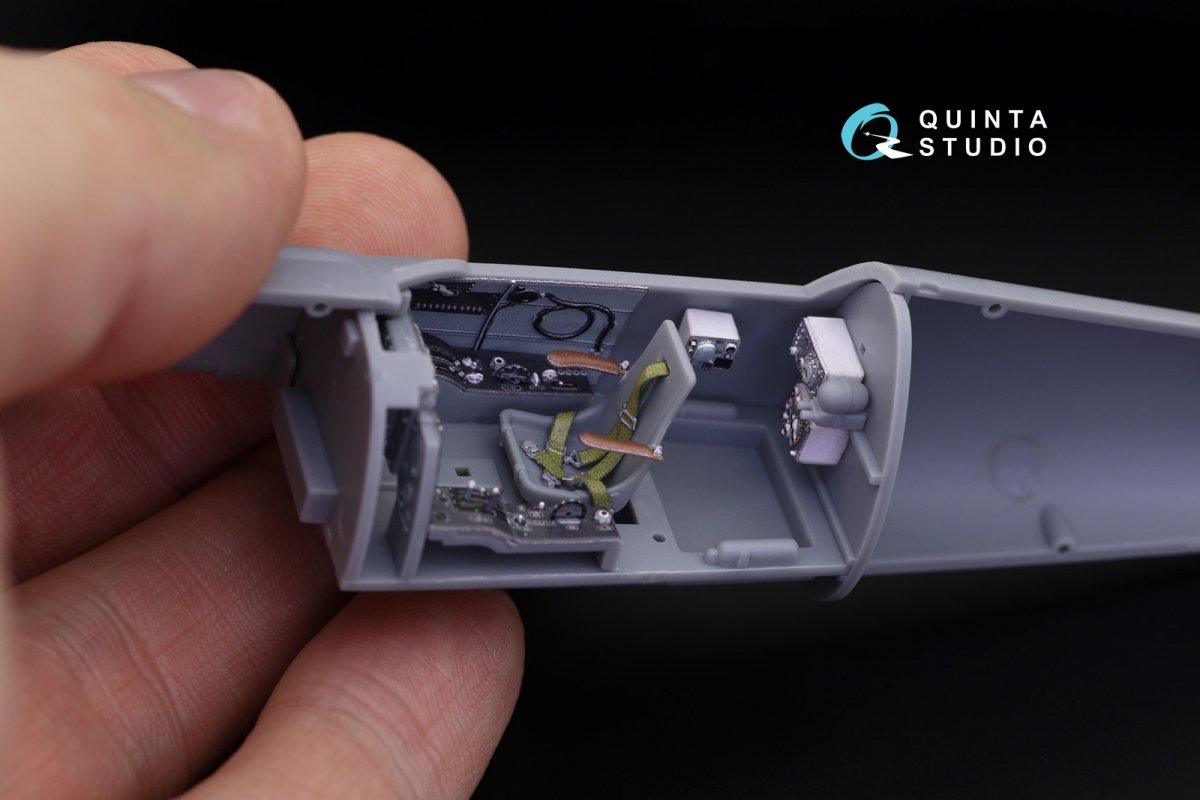 Quinta Studio QD48184 La-11 3D-Printed &amp;amp; coloured Interior on decal paper (HobbyBoss) 1/48 – zdjęcie 7