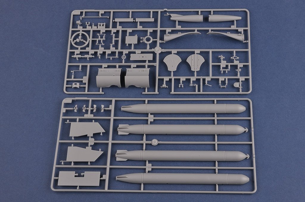 Hobby Boss 80170 German Molch Midget Submarine 1/35 – zdjęcie 6