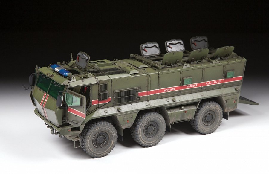 Zvezda 3701 Russian armored vehicle Typhoon-K 1/35 – Bild 5