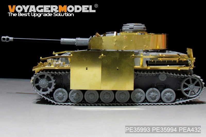Voyager Model PEA432 WWII German Pz.Kpfw.IV Ausf.G (LateProduction) Schurzen (For Border 35001) 1/35 – image 2