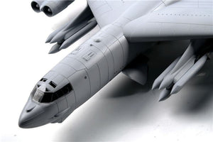 Modelcollect UA72200 B-52H U.S. Stratofortress strategic Bomber 1/72 – zdjęcie 9