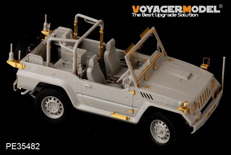 Voyager Model PE35482 JSDF type 73 Light Truck (shin) for TRUMPETER 05520 1/35 – zdjęcie 4