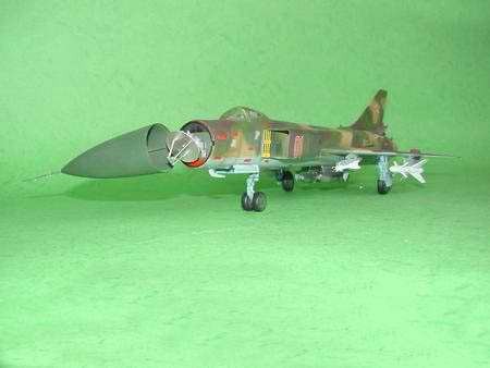 Trumpeter 02811 Sukhoi Su-15 TM Flagon-F 1/48 – zdjęcie 5