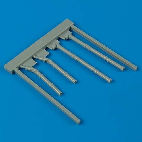 Quickboost QB48217 Tuyau de sortie de carburant Wellington - volets ouverts Trumpeter 1/48