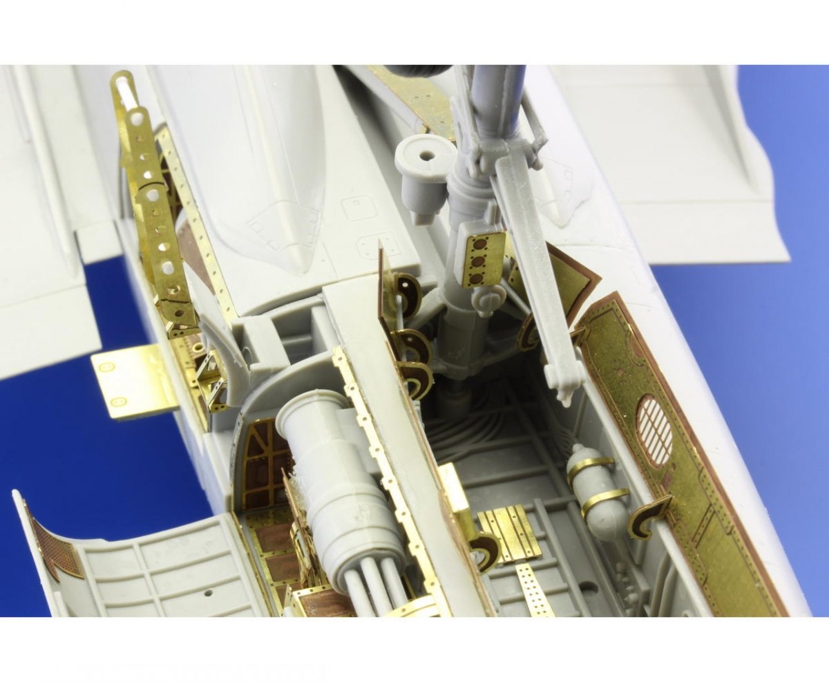 Eduard 32310 F-14D undercarriage 1/32 TRUMPETER – zdjęcie 9