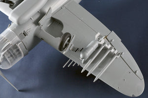 Trumpeter 02427 Republic P-47 D Thunderbolt Razorback 1/24 – image 4