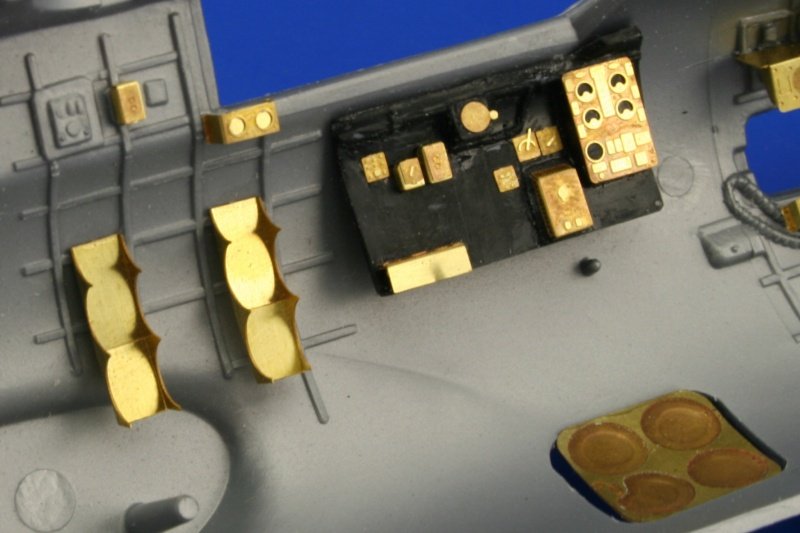 Eduard 49337 B-17G cockpit interior 1/48 Revell – Bild 4