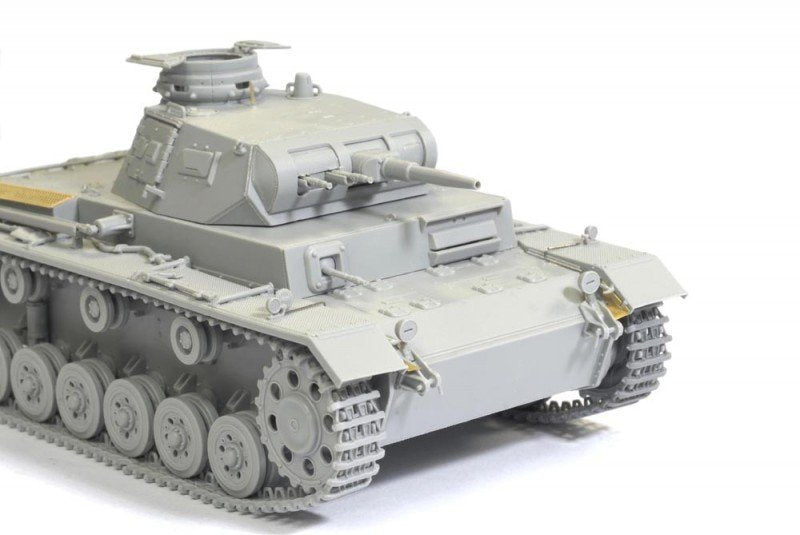 Dragon 6631 Pz.Kpfw. III Ausf. E France 1940 1/35 – zdjęcie 4