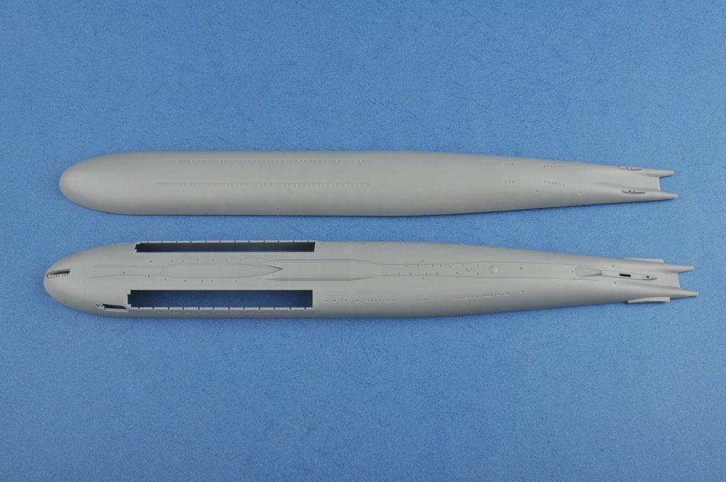 Hobby Boss 83521 Russian Navy SSGN Oscar II Class Kursk Cruise Missile Submarine 1/350 – zdjęcie 4