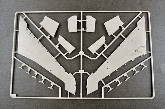 Trumpeter 02246 F-100F Super Sabre 1/32 – zdjęcie 12