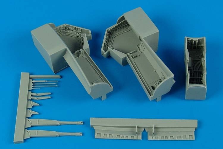 Baie de train d'atterrissage Aires 4545 A-6 Intruder 1/48 Revell/Monogram