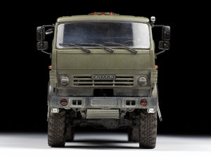 Zvezda 3697 Russian three axle truck K-5350 &amp;quot;MUSTANG&amp;quot; 1/35 – zdjęcie 7