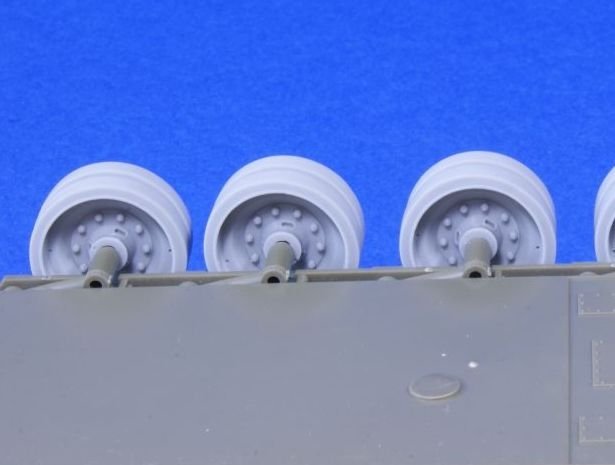 Panzer Art RE35-202 Road wheels for A34 “Comet” 1/35 – image 4