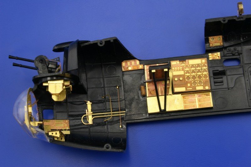 Eduard FE371 Lancaster cz.wewn. 1/48 Tamiya – zdjęcie 3