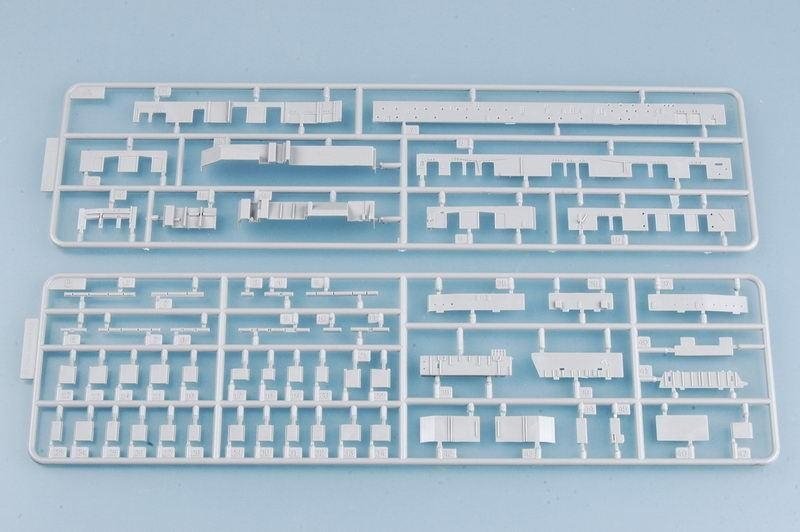 Trumpeter 05736 USS Ticonderoga CV-14 1/700 – image 8