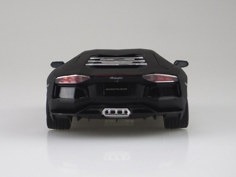 Aoshima 02738 Lamborghini Aventador LP700-4 Matte Black 1/24 – zdjęcie 6