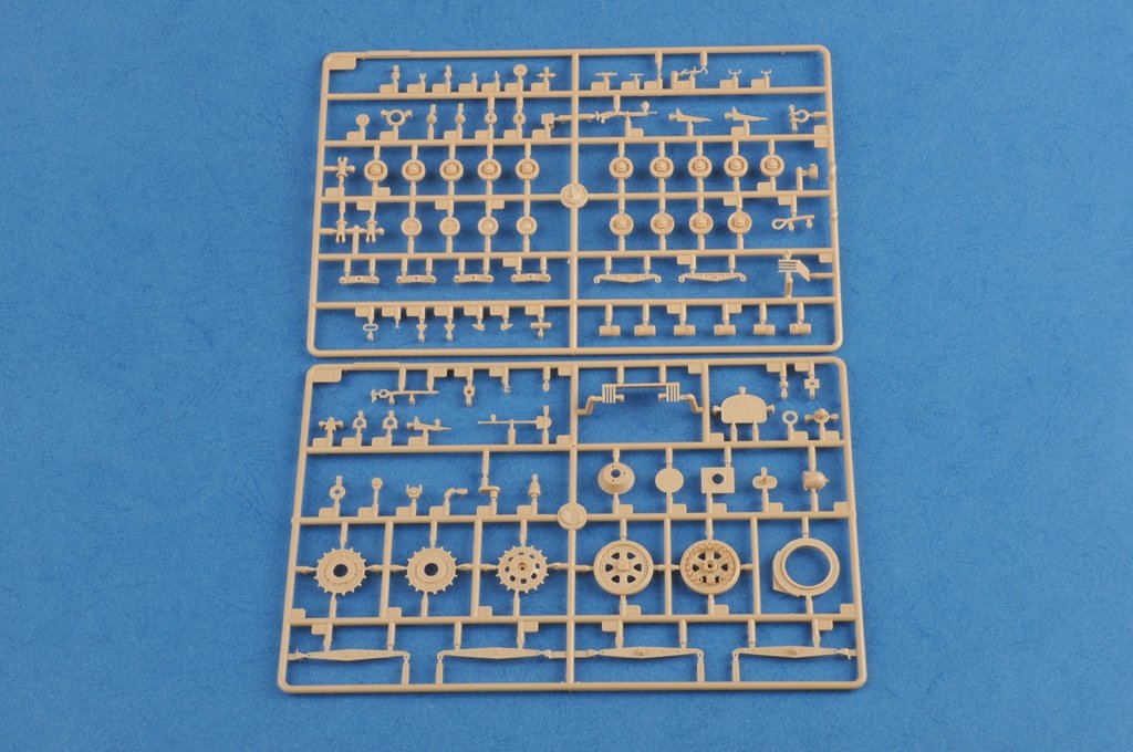 Hobby Boss 83851 Soviet T-28 Medium Tank (Early) 1/35 – image 10