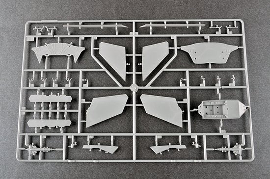 Trumpeter 05811 Chinese J-20 Mighty Dragon 1/48 – image 3