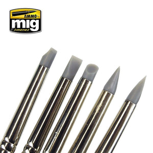 AMMO of Mig Jimenez 7606 RUBBER BRUSH SET – image 3